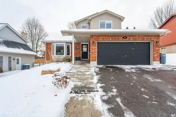 14 Primrose LN, Guelph, ON N1H 7V4