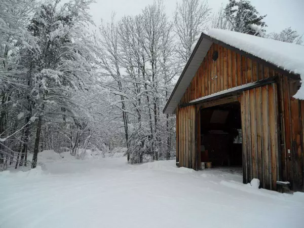 Lanark, ON K0A 2X0,200 Smith LN