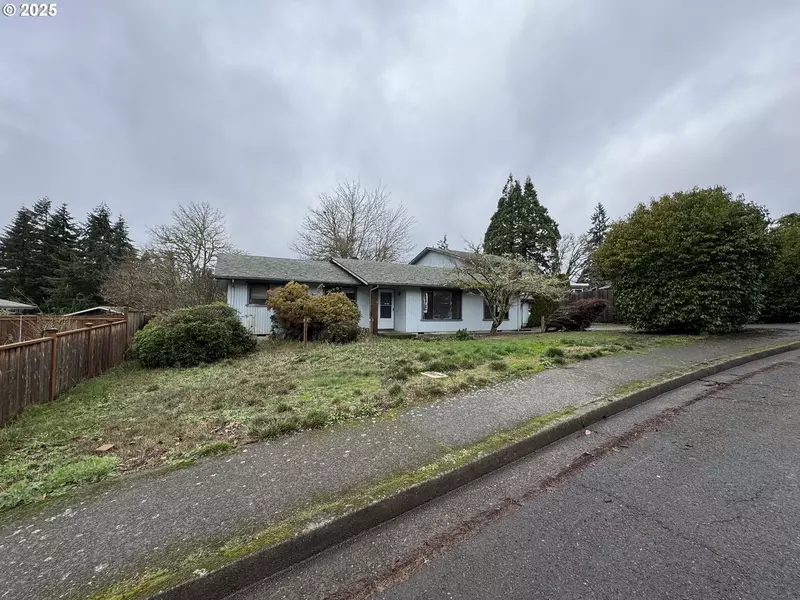 1475 MESA AVE, Eugene, OR 97405