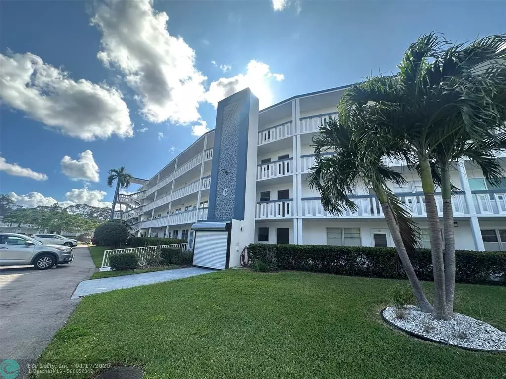 Deerfield Beach, FL 33442,451 Keswick C  #451