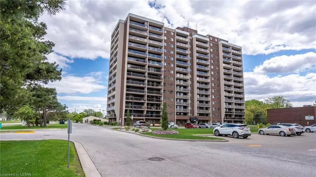 Windsor, ON N8S 4P9,9099 RIVERSIDE DR E #1119