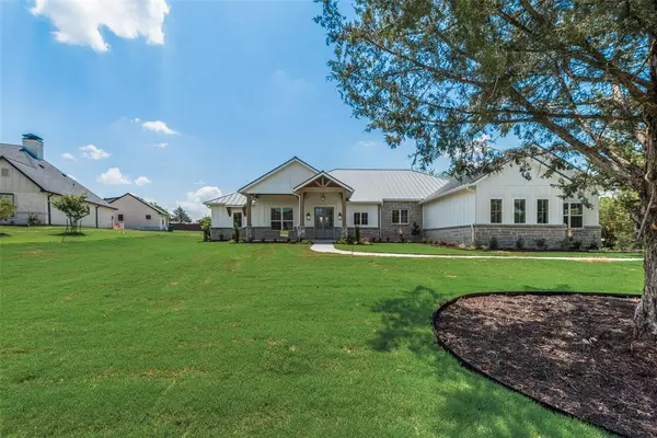 Van Alstyne, TX 75495,127 Blue Hills Lane