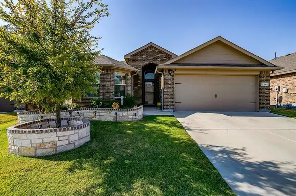 4305 Tollcross Lane, Fort Worth, TX 76123