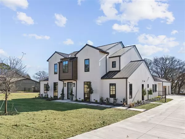 Colleyville, TX 76034,213 Oak Crest Hill Drive