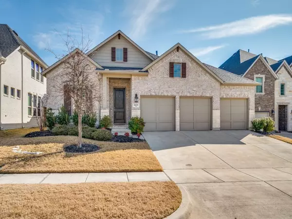 2416 Redbridge Lane, Mckinney, TX 75071