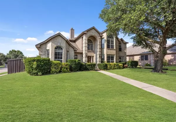 1056 E Seminole Trail, Carrollton, TX 75007