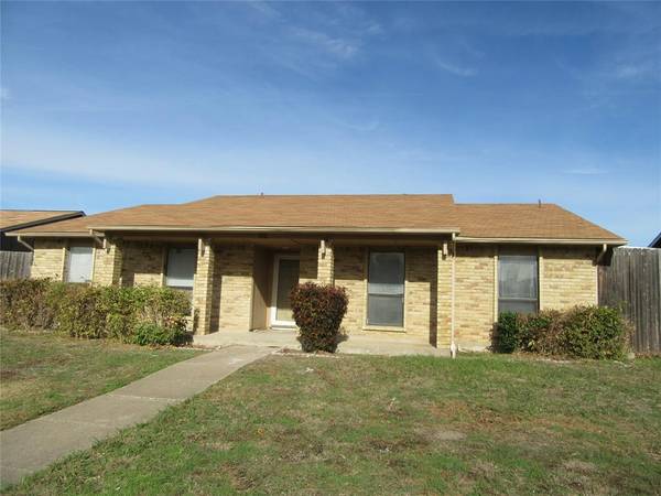 2223 Proctor Drive, Carrollton, TX 75007