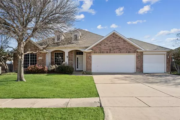 1508 Babbling Brook Drive, Grand Prairie, TX 75050