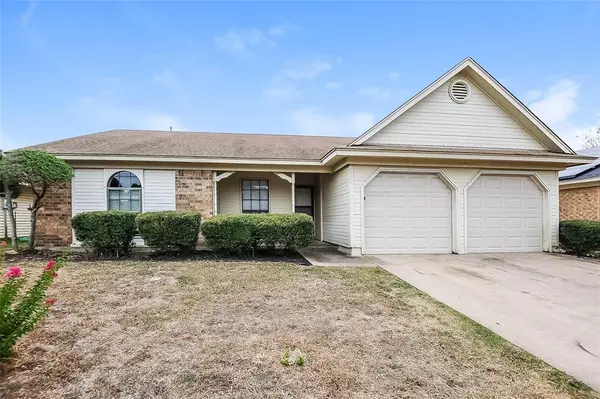 3101 S Meadow Drive, Fort Worth, TX 76133