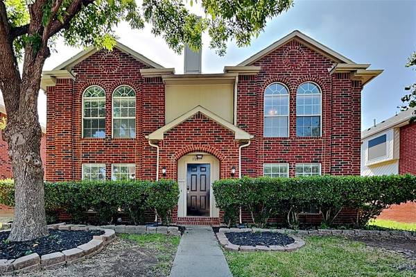 1728 Shady Creek Drive, Lewisville, TX 75067