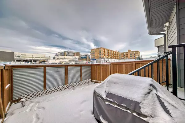 Calgary, AB T3M 2W9,19500 37 ST Southeast #408