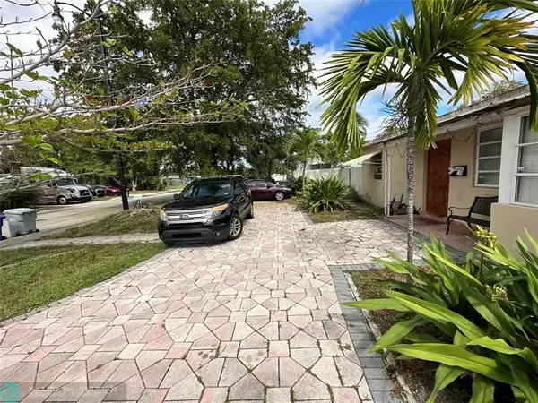 Pompano Beach, FL 33064,1708 NE 50th St