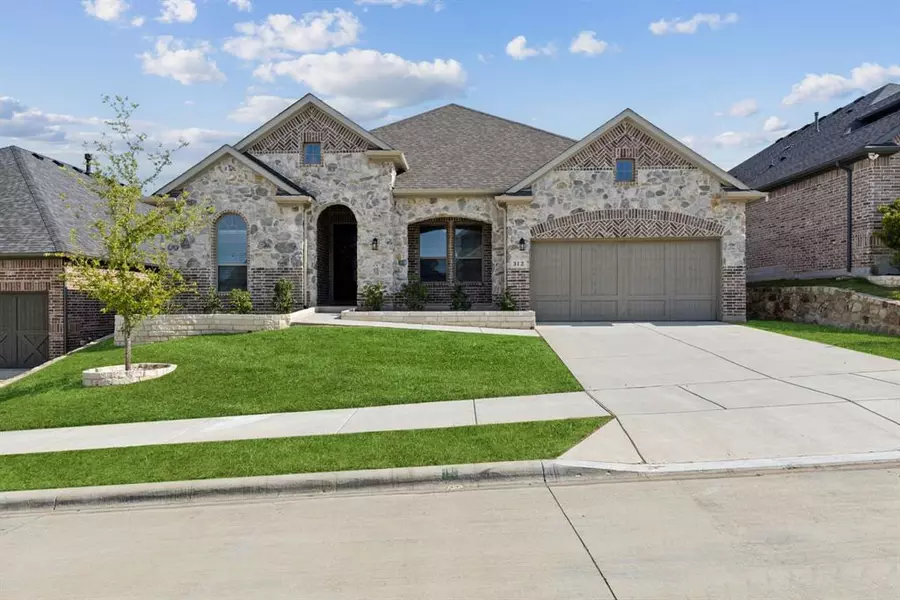 312 Augusta Court, Oak Point, TX 75068