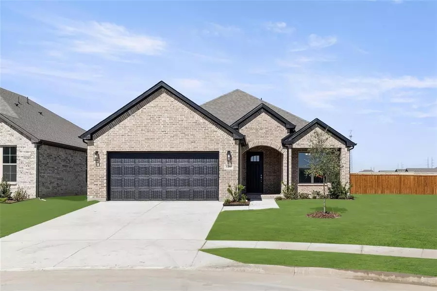 589 Silver Springs, Lavon, TX 75166