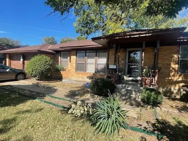 2810 Bonnie View Road, Dallas, TX 75216