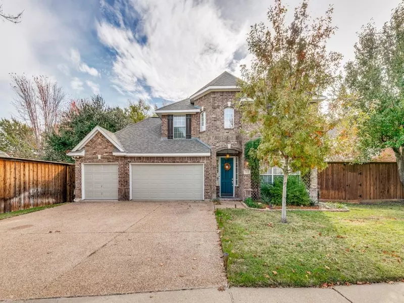 812 Brookwater Drive, Mckinney, TX 75071