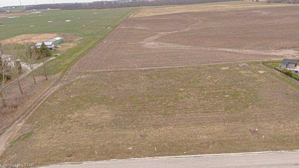 Adelaide-metcalfe, ON N7G 3H8,5 GROGAST CT