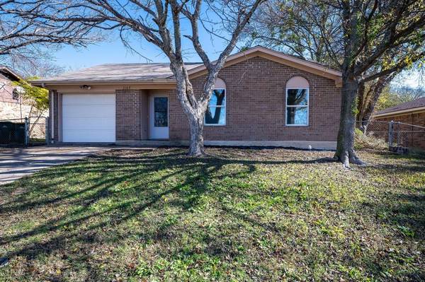 1107 Saturn Drive,  Cedar Hill,  TX 75104