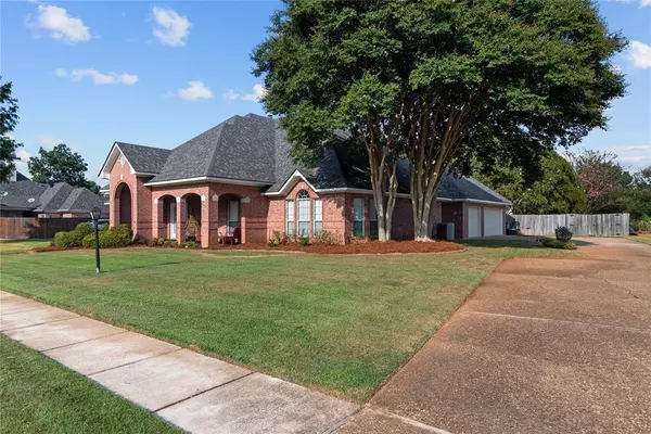 Shreveport, LA 71115,9417 Stonebriar Circle