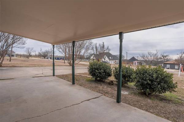 Alvarado, TX 76009,3620 Meadow Lake Drive