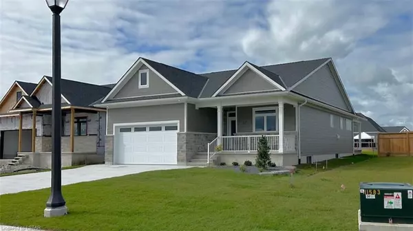 Lambton Shores, ON N0M 1T0,27 LOIS CT