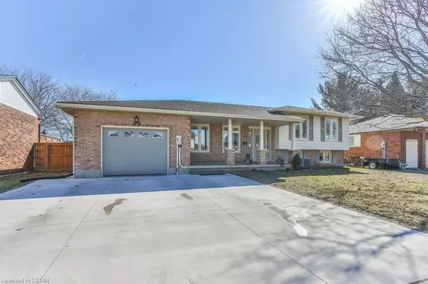 Elgin, ON N5H 3A1,49 ANNE ST