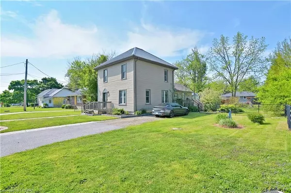 Lambton, ON N0M 2S0,471 SIMCOE ST