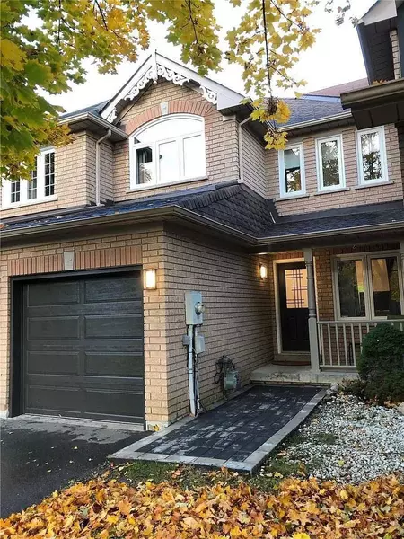 306 Warner CRES, Newmarket, ON L3X 2G6