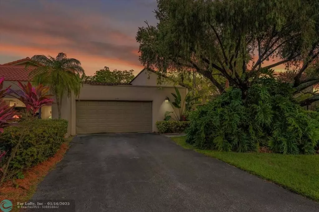 Weston, FL 33326,390 Patio Village Ter  #309