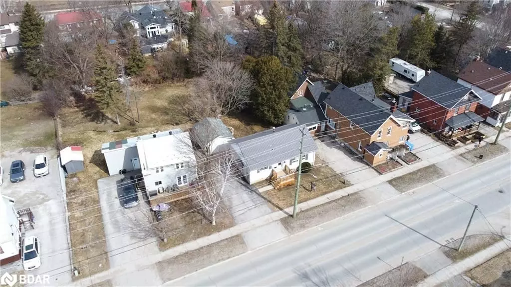 Orillia, ON L3V 3C1,320 Mississaga ST W