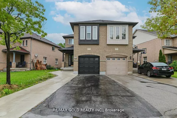 9 Fairlawn BLVD, Brampton, ON L6P 1B6