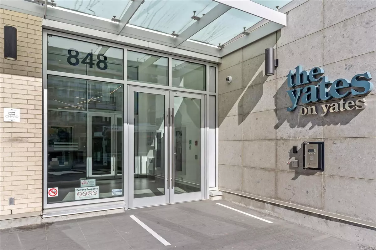 Victoria, BC V8W 0G2,848 Yates St #309