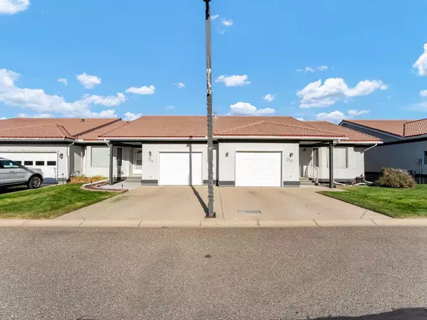 310 Park Meadows LN Southeast, Medicine Hat, AB T1B4E4