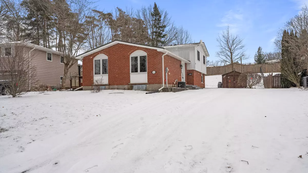 Norfolk, ON N3Y 4V7,36 Thorncliffe RD