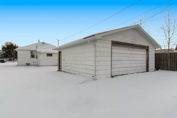 Mayerthorpe, AB T0E 1N0,5118 47 AVE