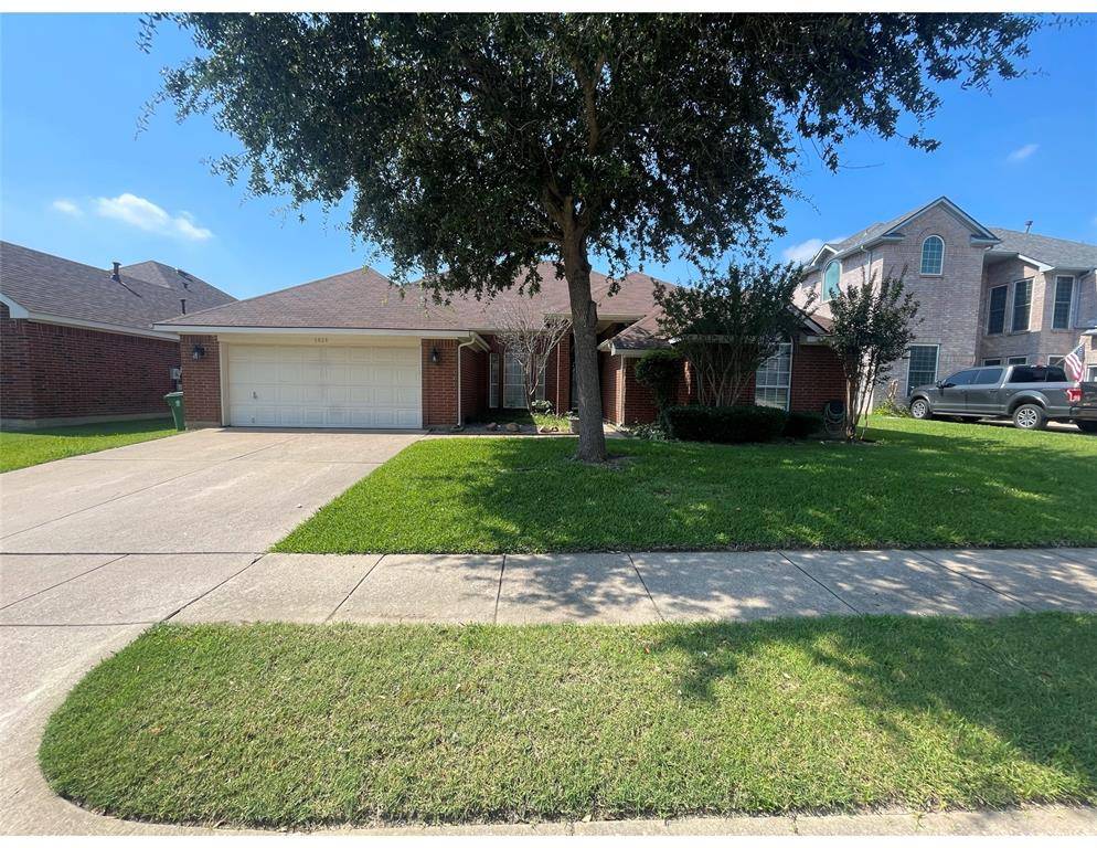 North Richland Hills, TX 76182,6828 Hickory Hollow Lane