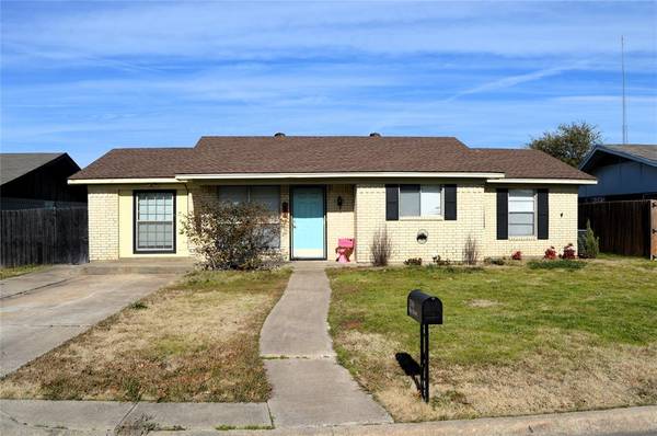 2506 Bliss Street, Greenville, TX 75402