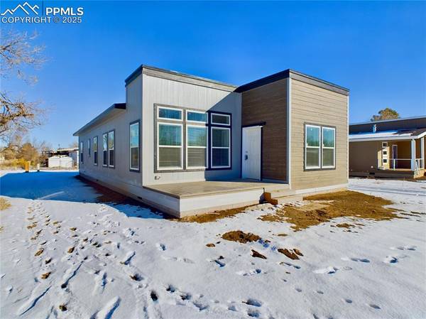 123 E Byrd DR, Pueblo West, CO 81007