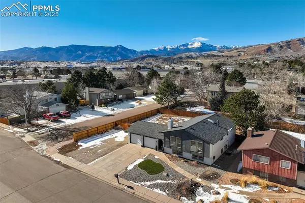 Colorado Springs, CO 80919,5170 Pinon Valley RD