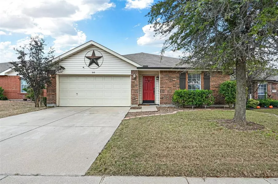 848 Poncho Lane, Fort Worth, TX 76052