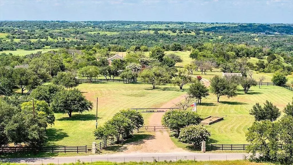 4536 County Road 132, Stephenville, TX 76401