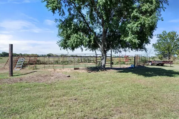 Corsicana, TX 75110,3024 County Road 0010