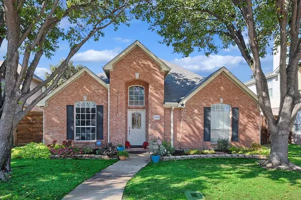 1854 Crosshaven Drive, Lewisville, TX 75077