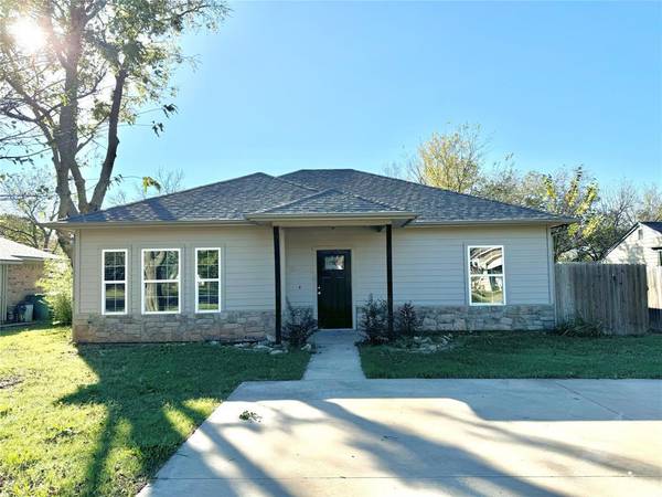 520 N Andrews Avenue,  Sherman,  TX 75090