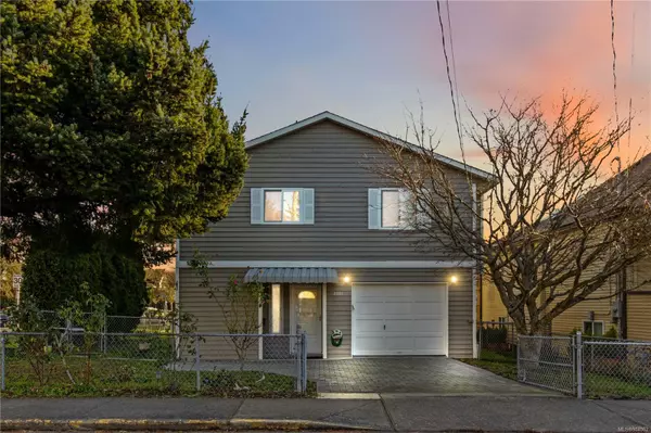 Victoria, BC V8R 4H5,2961 Shakespeare St