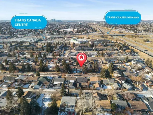 Calgary, AB T2A 4R3,447 Manora WAY NE