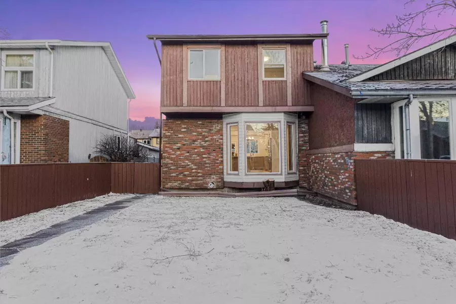 414 Templeview DR Northeast, Calgary, AB T1Y 4L2