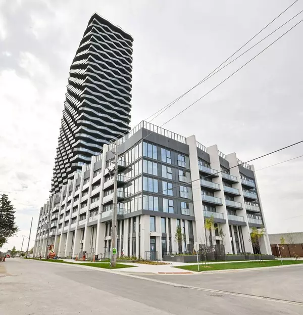 36 Zorra ST #523, Toronto W08, ON M8Z 4Z7