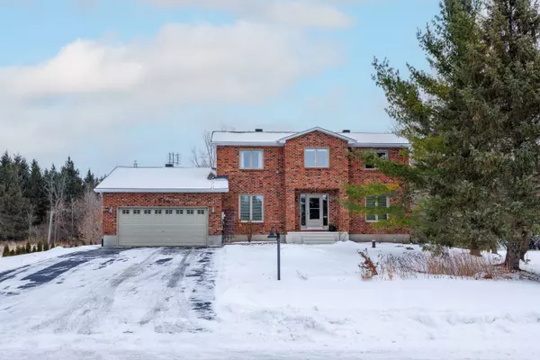 1516 Blue Rock AVE, Manotick - Kars - Rideau Twp And Area, ON K0A 2E0