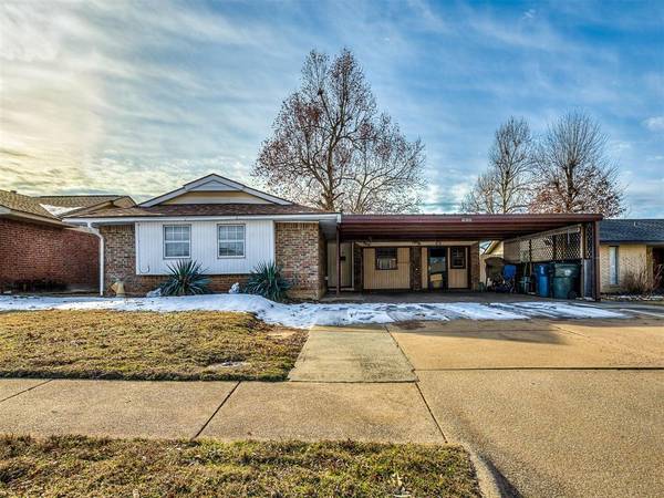 908 Rolling Meadows Boulevard, Midwest City, OK 73110